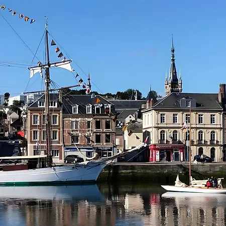 L'escale * Saint-Leonard (Seine-Maritime)